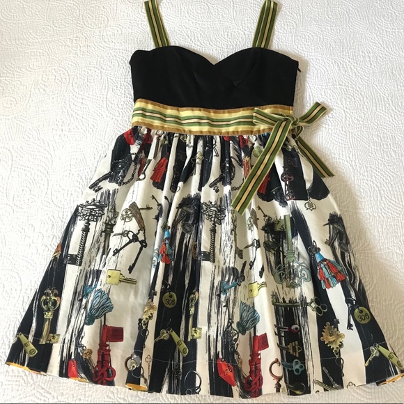 DVF key dress - Picture 1 of 7